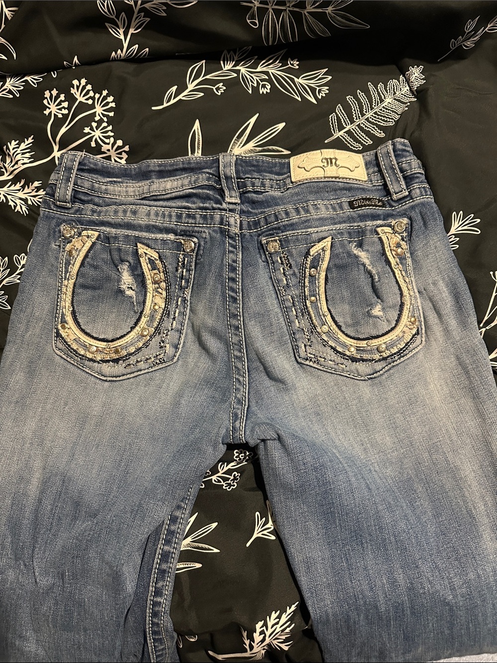 Miss me Women's Faded Blue Embellished Back-Pocket Bootcut Jeans